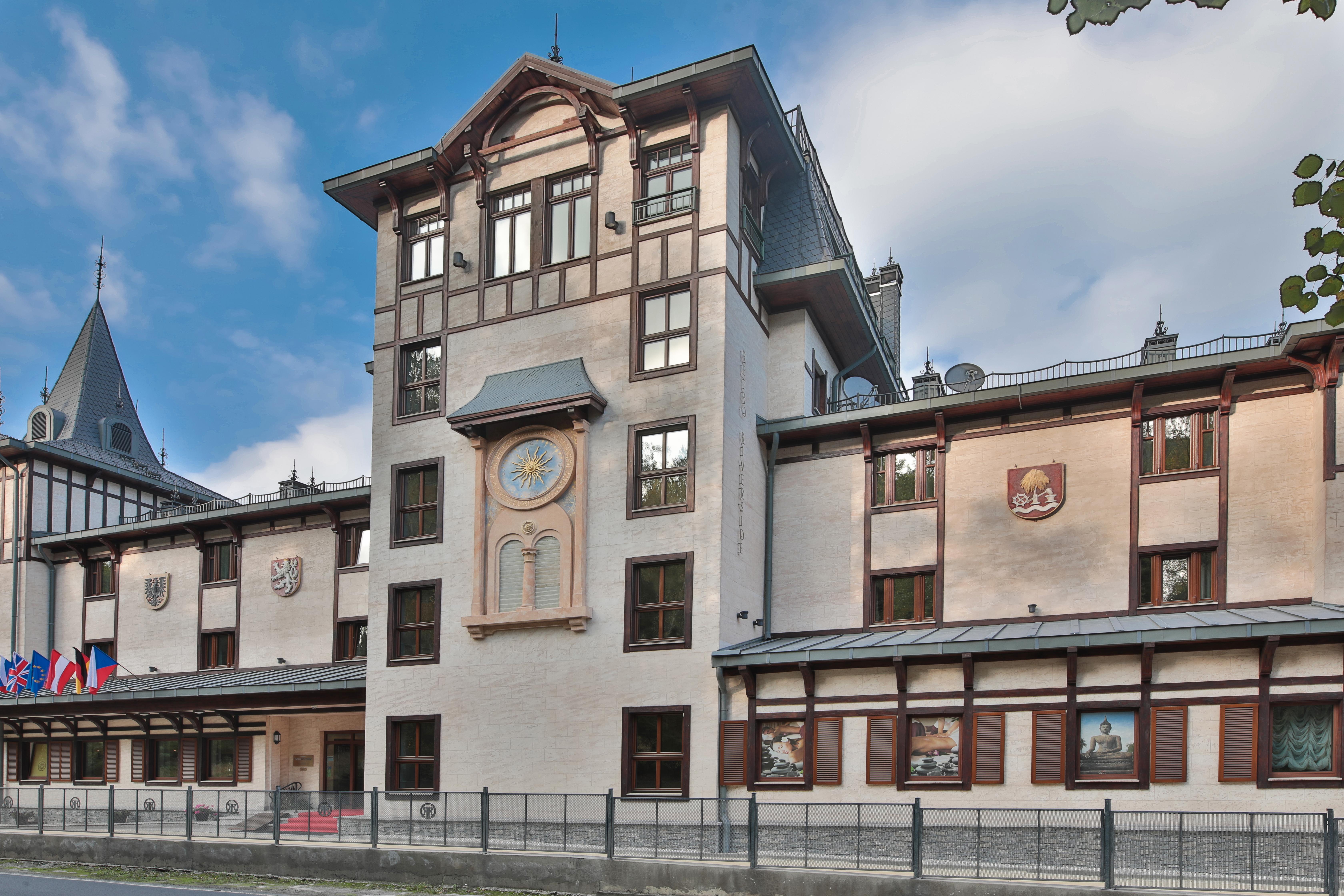 Retro Riverside Wellness Resort Karlovy Vary Exterior photo The town hall in Mont-Saxonnex